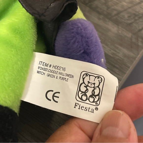 Fiesta Halloween Witch Plush in Green and Purple - Picture 4 of 9